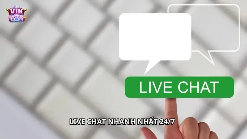 Khung chat hoạt động liên tục giúp xử lý yêu cầu nhanh chóng